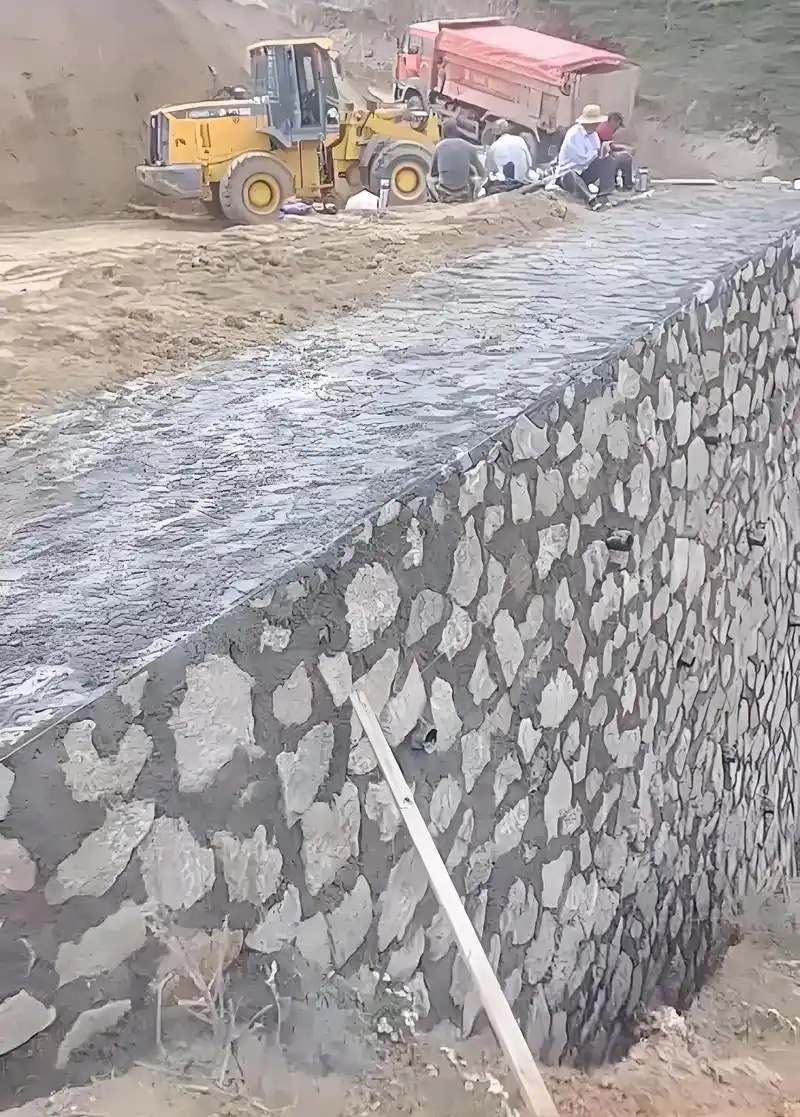 济宁兖州区边坡加固